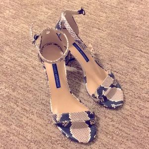 Snakeskin embossed leather sandals w/ chunky heel